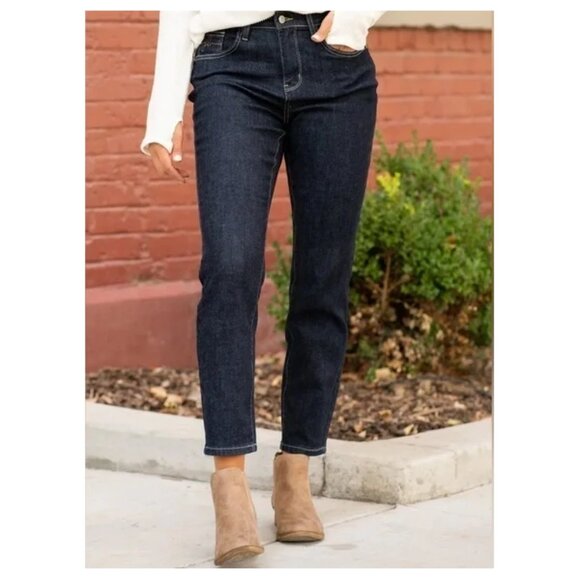 Judy Blue Stretch High Waist Mom Jeans Size 15 / 32 - Picture 1 of 8